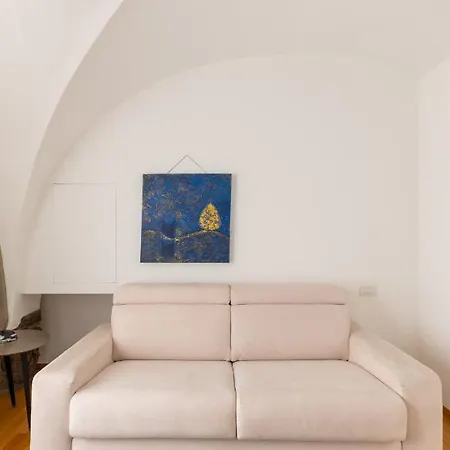 Santo Stefano Elegant By Wonderful Italy *