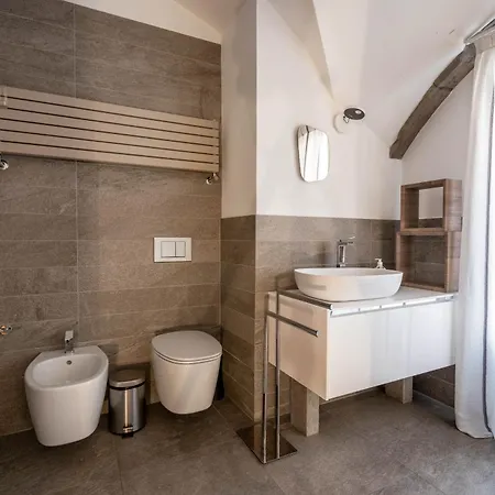 شقة Santo Stefano Elegant By Wonderful Italy
