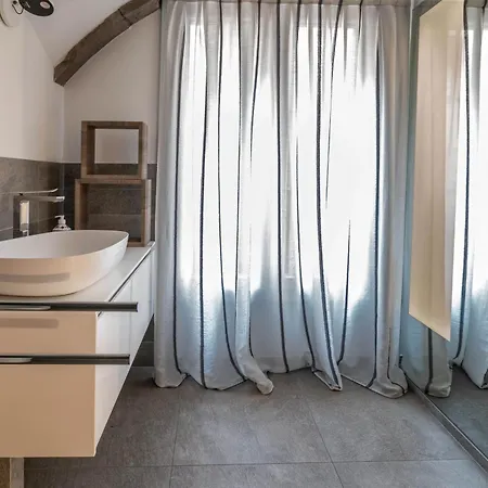 Santo Stefano Elegant By Wonderful Italy