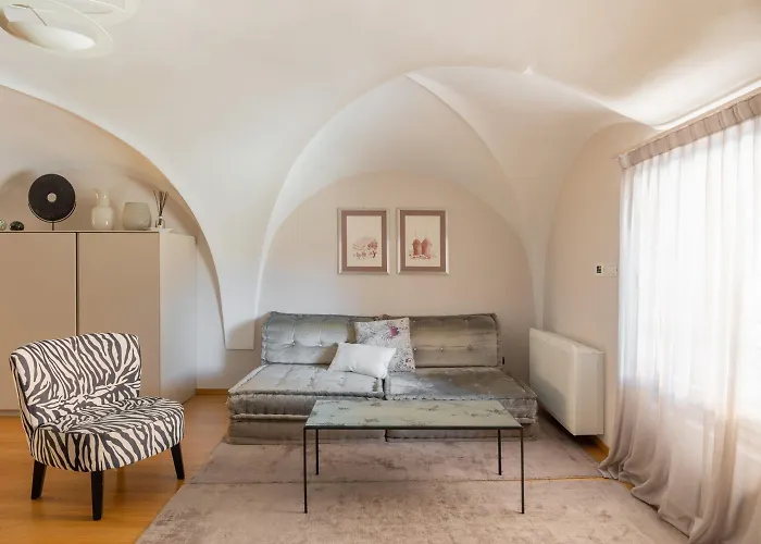 Appartamento Santo Stefano Elegant By Wonderful Italy