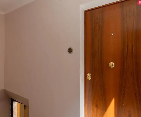 דירה Santo Stefano Elegant By Wonderful Italy