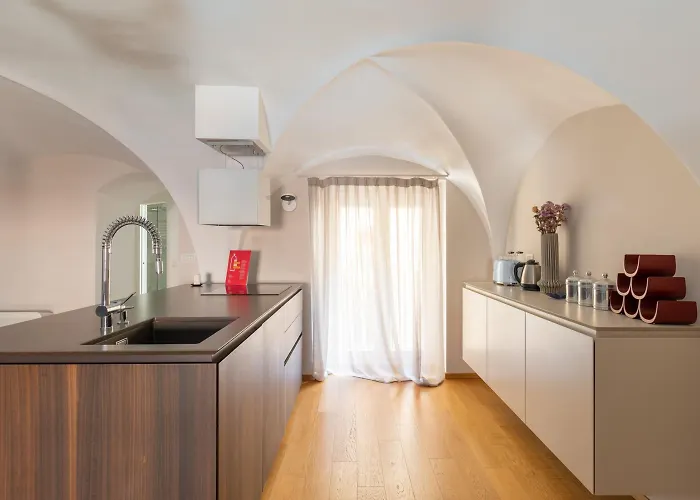 Santo Stefano Elegant By Wonderful Italy דירה *