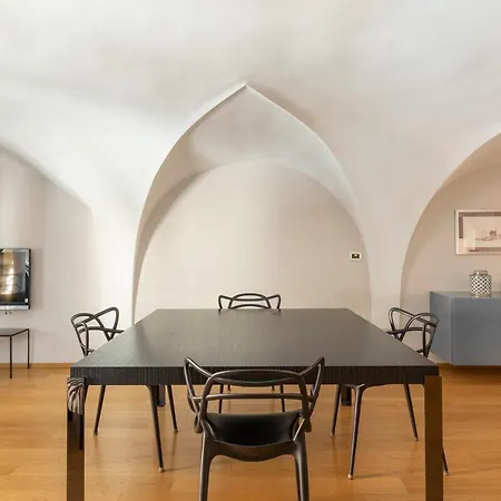 Santo Stefano Elegant By Wonderful Italy